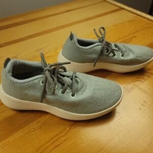 Allbirds WRM Wool Runners Women's Size 8 Light Blue Lace Up Sneakers